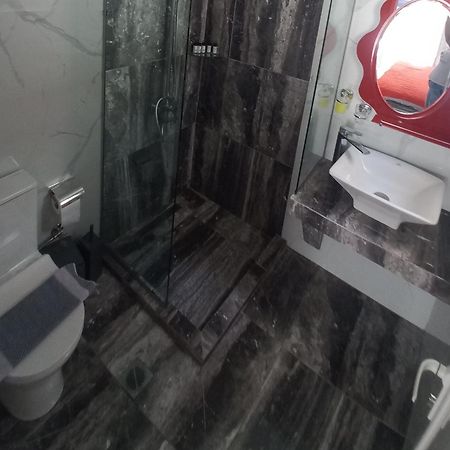 לינה וארוחת בוקר סארטי House Blerina מראה חיצוני תמונה