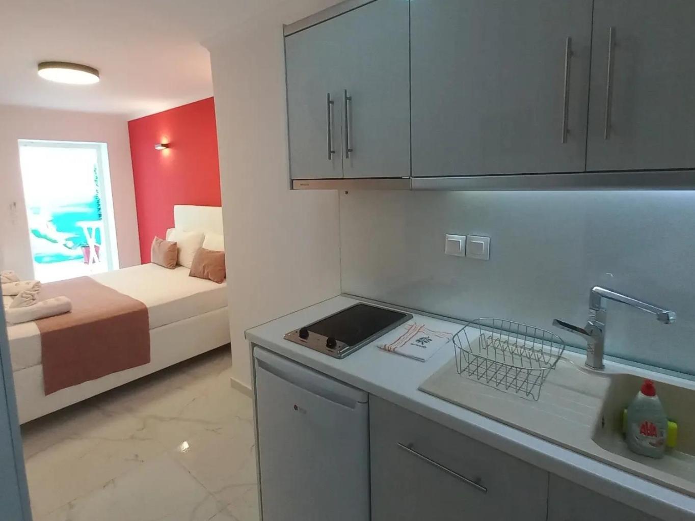 לינה וארוחת בוקר סארטי House Blerina חדר תמונה
